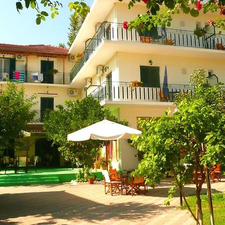 Des Roses Hotel Platanias  Luaran gambar