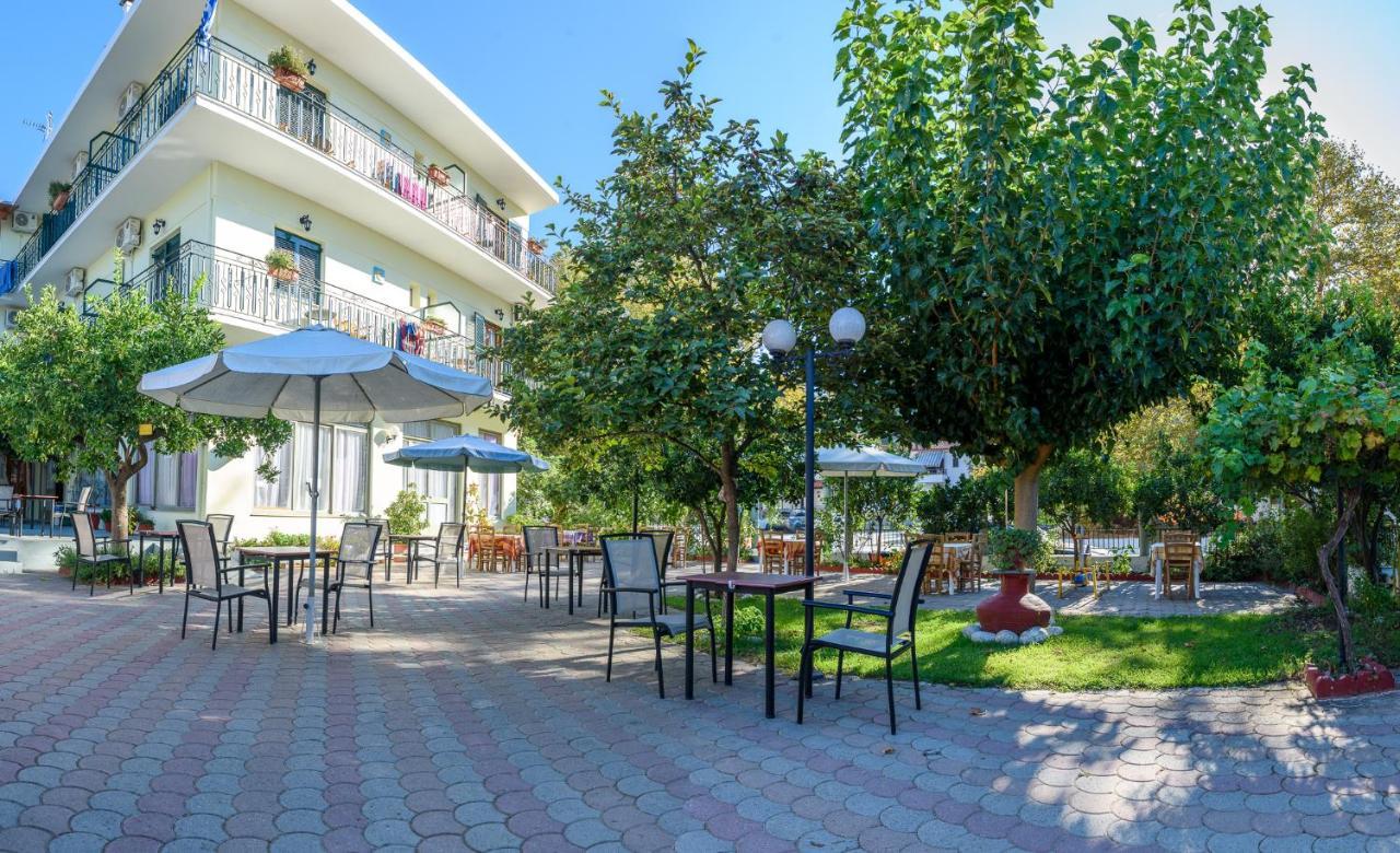 Des Roses Hotel Platanias  Luaran gambar