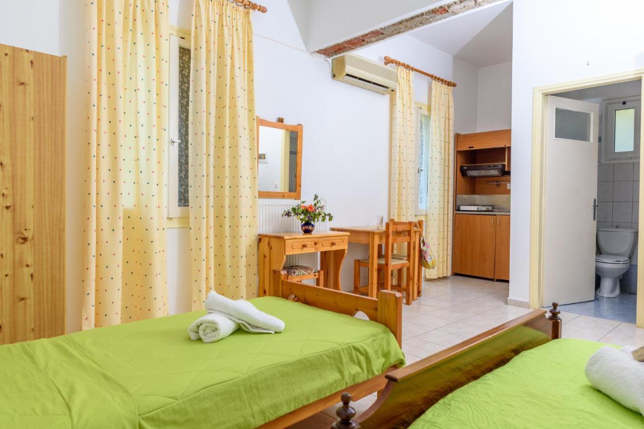 Des Roses Hotel Platanias  Luaran gambar