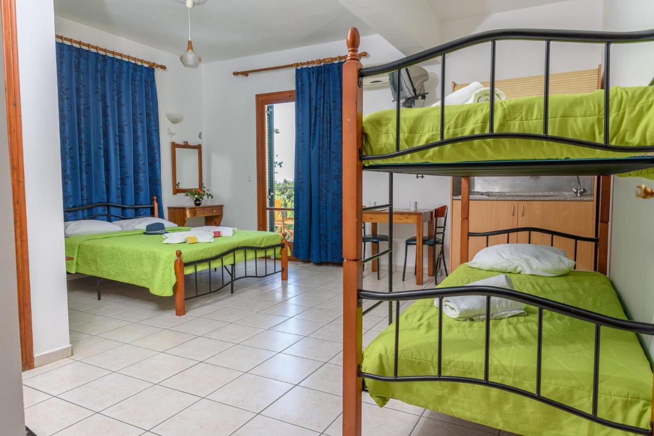 Des Roses Hotel Platanias  Luaran gambar