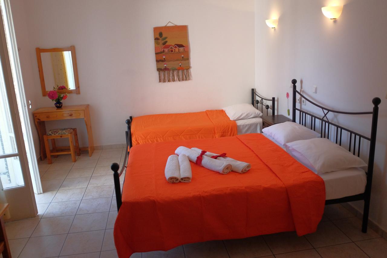 Des Roses Hotel Platanias  Luaran gambar